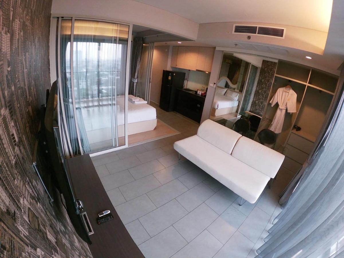 Boonrumpa Accommodation Bangkok Exterior foto